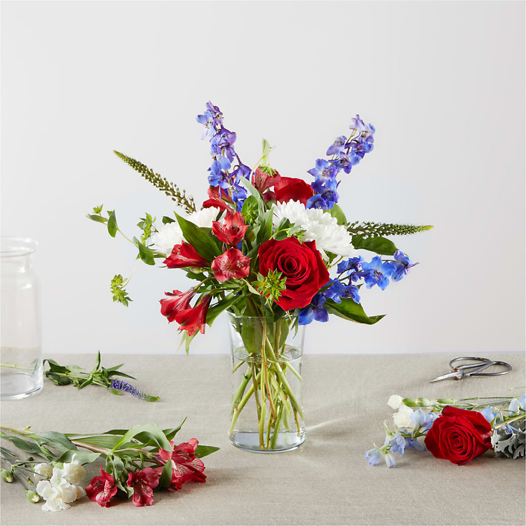 Star Spangled - A Florist Original – City Line Florist, New Hyde Park NY