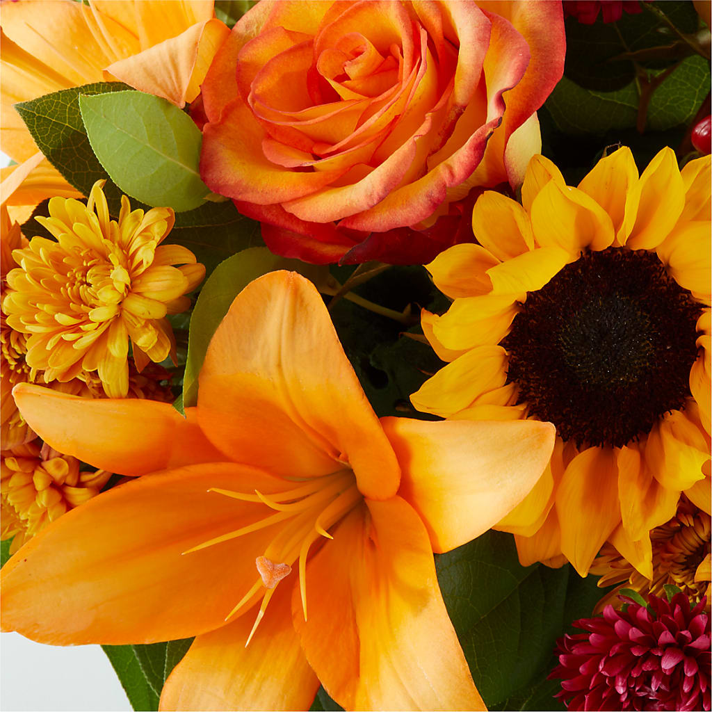 Grateful Centerpiece –  City Line Florist, New Hyde Park NY